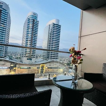 Sky Heights Luxury Apart Facing Centaurus Διαμέρισμα Ισλαμαμπάντ Εξωτερικό φωτογραφία