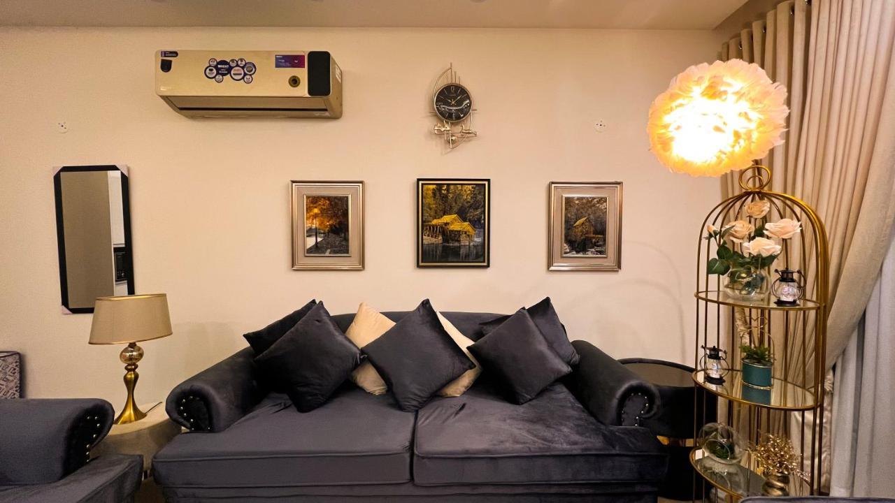 Sky Heights Luxury Apart Facing Centaurus Διαμέρισμα Ισλαμαμπάντ Εξωτερικό φωτογραφία