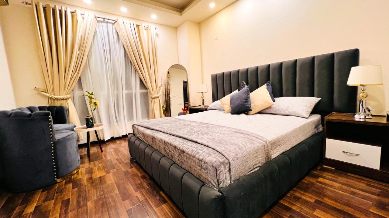 Sky Heights Luxury Apart Facing Centaurus Διαμέρισμα Ισλαμαμπάντ Εξωτερικό φωτογραφία