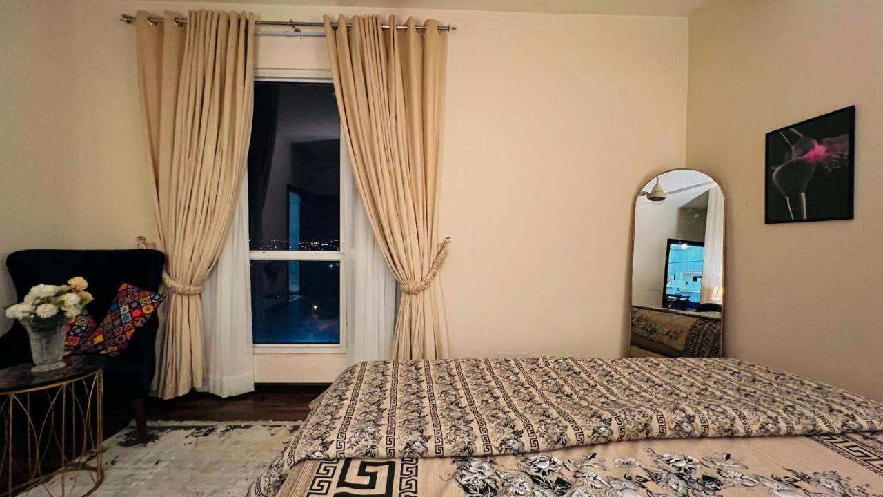 Sky Heights Luxury Apart Facing Centaurus Διαμέρισμα Ισλαμαμπάντ Εξωτερικό φωτογραφία