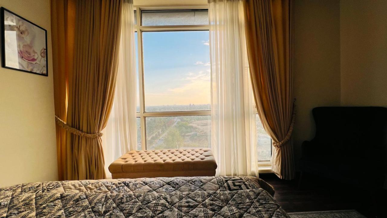 Sky Heights Luxury Apart Facing Centaurus Διαμέρισμα Ισλαμαμπάντ Εξωτερικό φωτογραφία