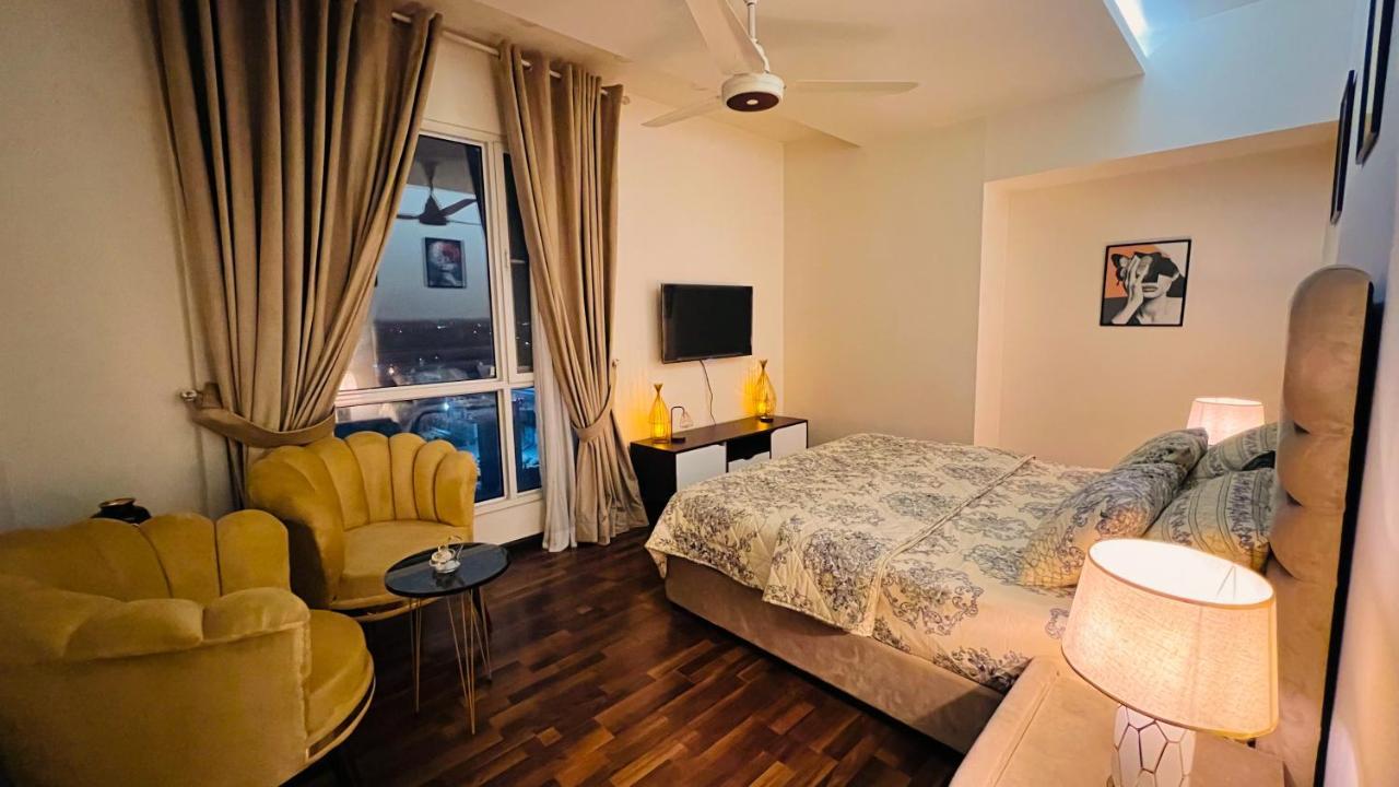 Sky Heights Luxury Apart Facing Centaurus Διαμέρισμα Ισλαμαμπάντ Εξωτερικό φωτογραφία