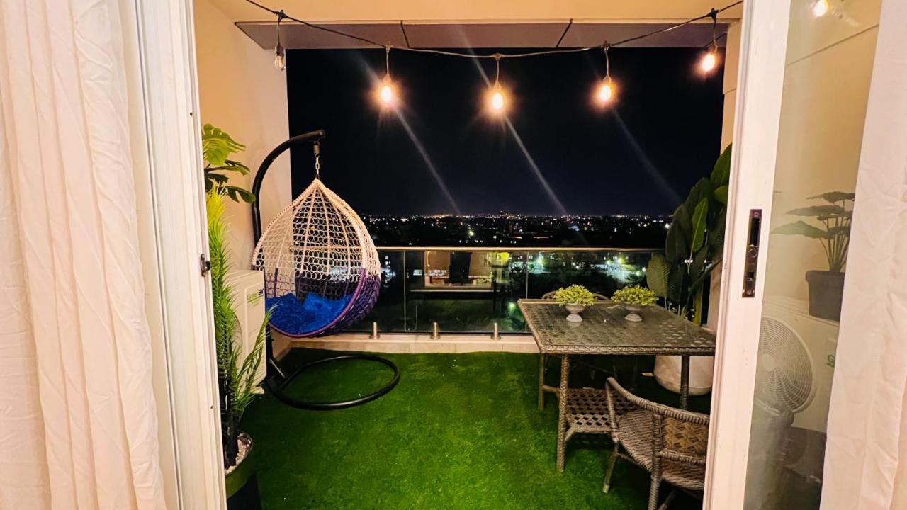 Sky Heights Luxury Apart Facing Centaurus Διαμέρισμα Ισλαμαμπάντ Εξωτερικό φωτογραφία