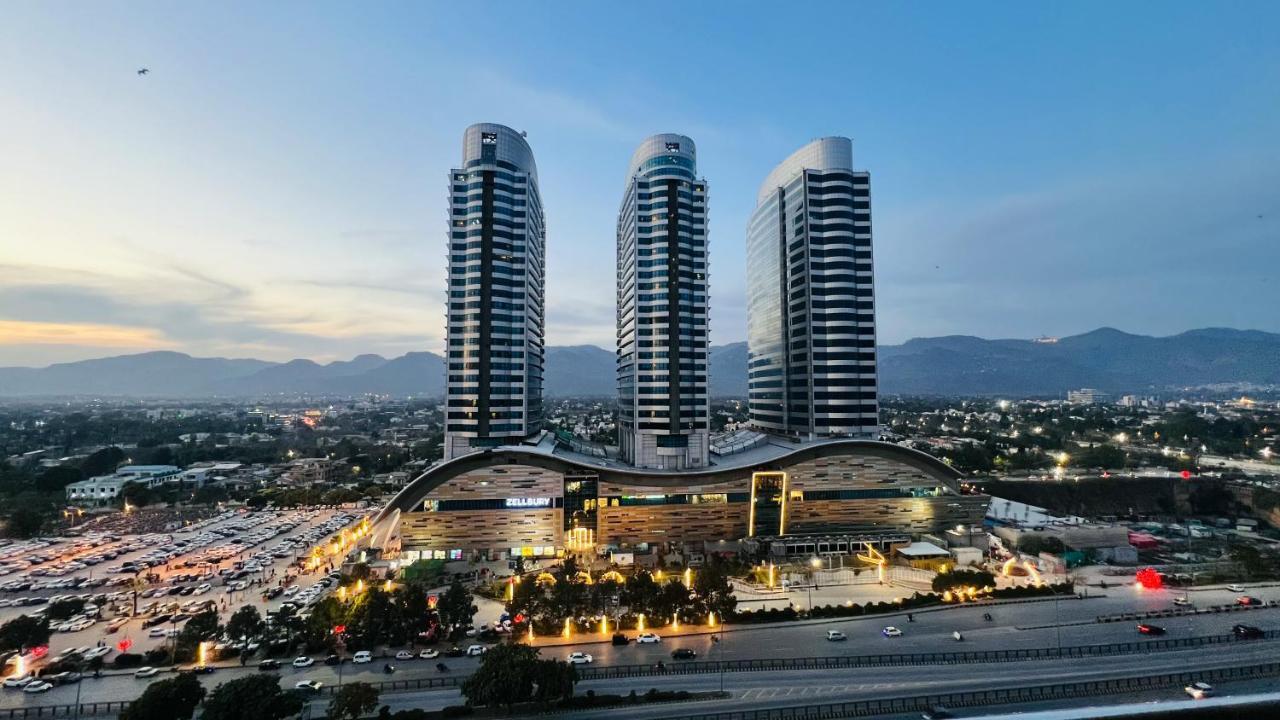 Sky Heights Luxury Apart Facing Centaurus Διαμέρισμα Ισλαμαμπάντ Εξωτερικό φωτογραφία