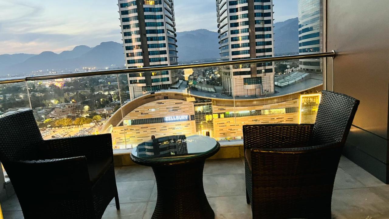 Sky Heights Luxury Apart Facing Centaurus Διαμέρισμα Ισλαμαμπάντ Εξωτερικό φωτογραφία