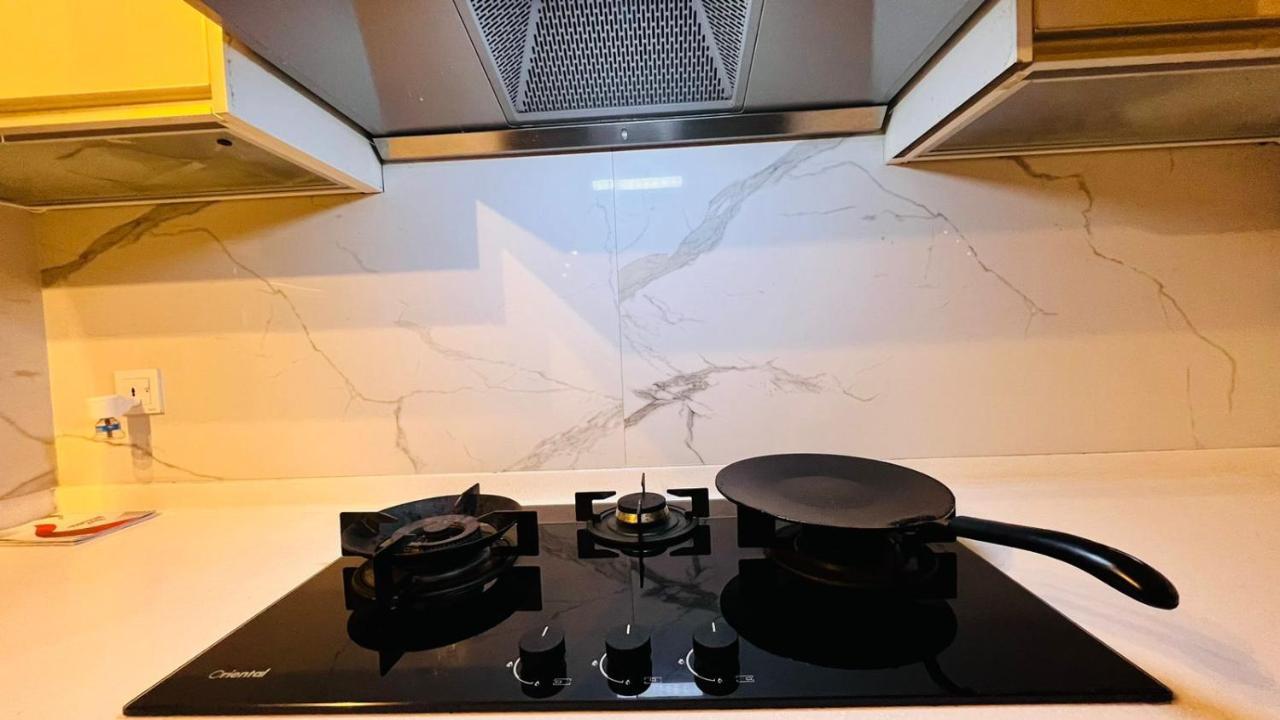 Sky Heights Luxury Apart Facing Centaurus Διαμέρισμα Ισλαμαμπάντ Εξωτερικό φωτογραφία